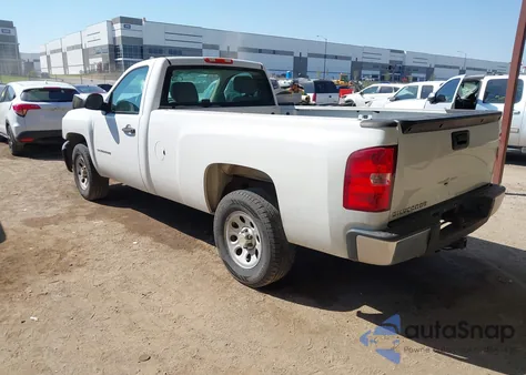 2013 Chevrolet Silverado 1500 Work Truck z USA, uszkodzony, nr VIN 1GCNCPEX9DZ248650